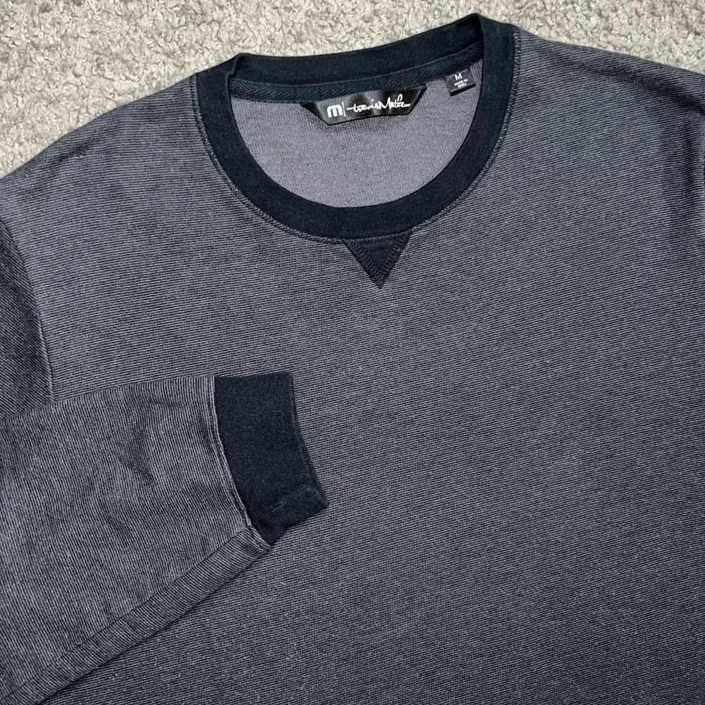 Travis Mathew Mens M Black Lightweight Golf Pullover